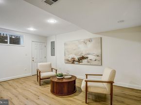 7021 Whittier Boulevard, Bethesda MD 20817