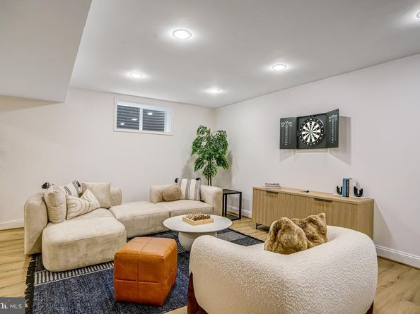 7021 Whittier Boulevard, Bethesda MD 20817