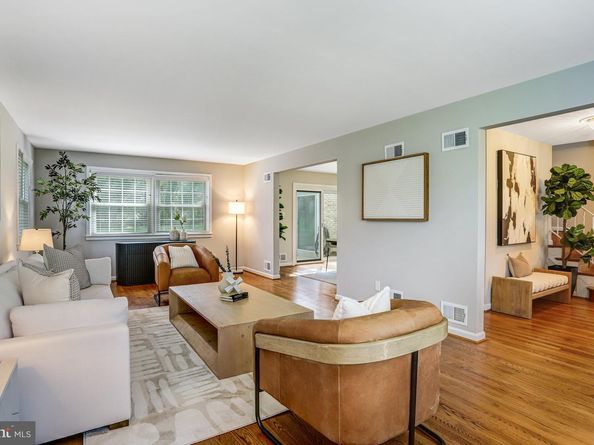 7021 Whittier Boulevard, Bethesda MD 20817