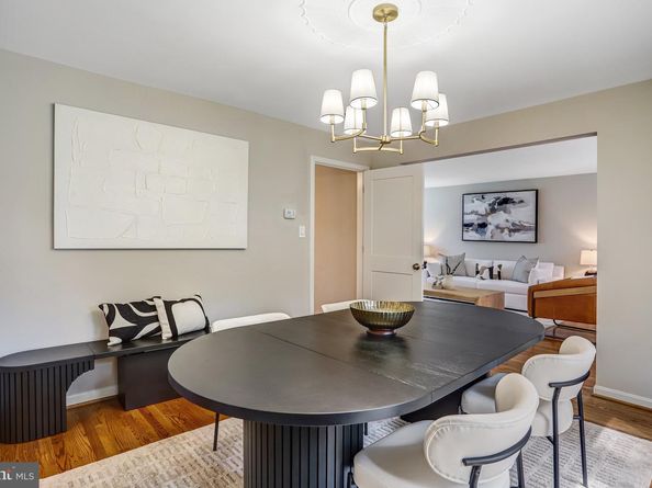 7021 Whittier Boulevard, Bethesda MD 20817