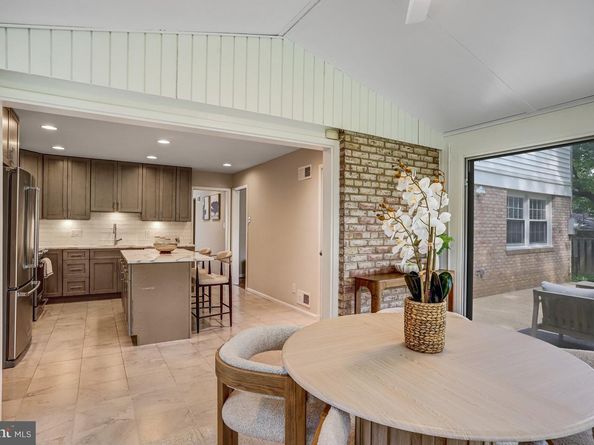 7021 Whittier Boulevard, Bethesda MD 20817