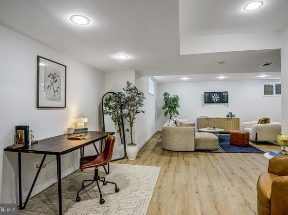 7021 Whittier Boulevard, Bethesda MD 20817