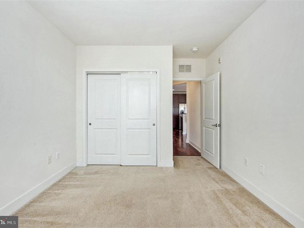 600 S 24TH Street 410, Philadelphia PA 19146