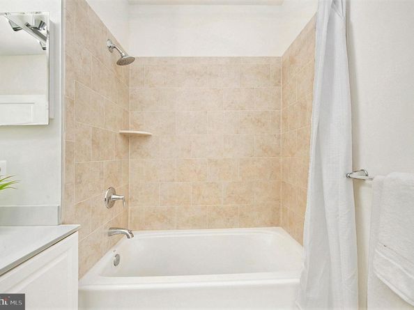 600 S 24TH Street 410, Philadelphia PA 19146