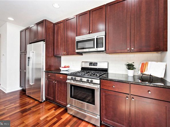 600 S 24TH Street 410, Philadelphia PA 19146