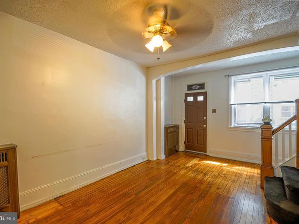 4327 Cresson Street, Philadelphia PA 19127