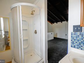4327 Cresson Street, Philadelphia PA 19127