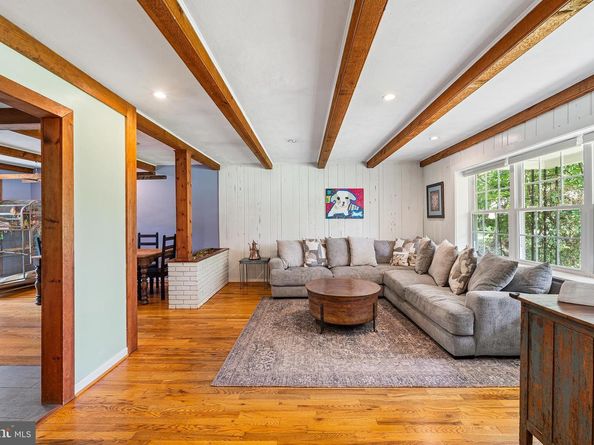 74 Sunset Drive, New Hope PA 18938