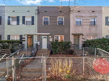 1515 1st Street SW