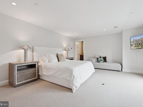 5120 Wessling Lane, Bethesda MD 20814
