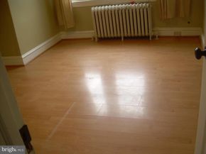 996 Anchor Street, Philadelphia PA 19124