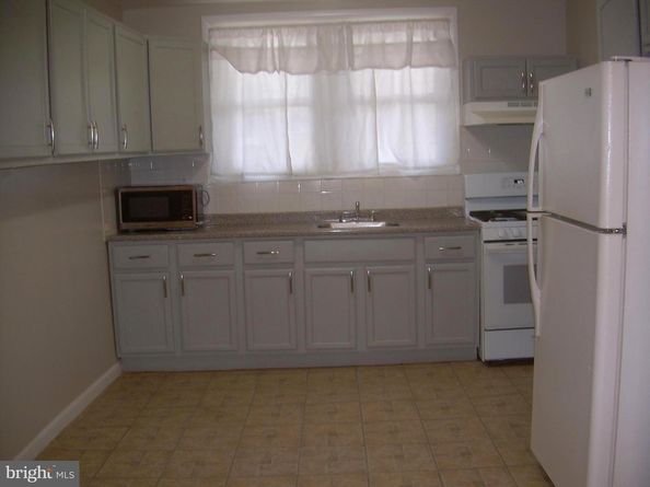 996 Anchor Street, Philadelphia PA 19124