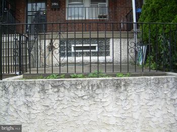 996 Anchor Street