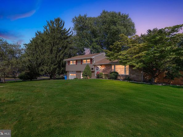 5 Patrick Lane, Morrisville PA 19067