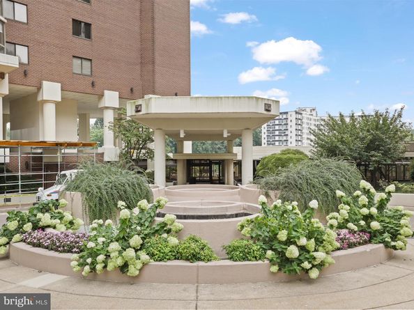 1600 N Oak Street 524, Arlington VA 22209