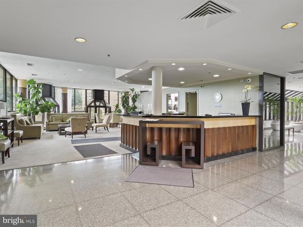 1600 N Oak Street 524, Arlington VA 22209