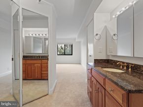 1600 N Oak Street 524, Arlington VA 22209