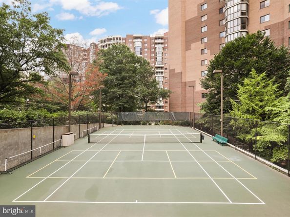 1600 N Oak Street 524, Arlington VA 22209