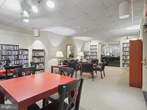 1600 N Oak Street 524, Arlington VA 22209