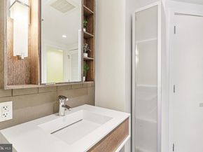 1515 15TH Street NW 406, Washington DC 20005