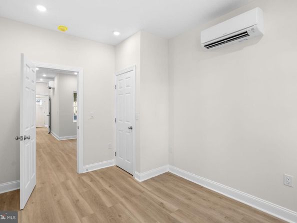 2116 N Franklin Street, Philadelphia PA 19122