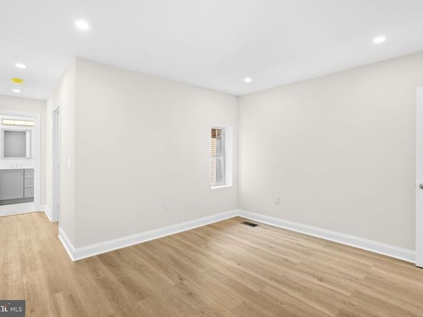 2116 N Franklin Street, Philadelphia PA 19122