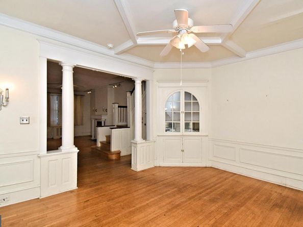 229 E Mount Pleasant Avenue, Philadelphia PA 19119