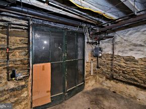 229 E Mount Pleasant Avenue, Philadelphia PA 19119