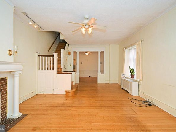 229 E Mount Pleasant Avenue, Philadelphia PA 19119