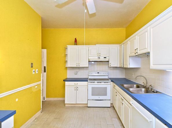 229 E Mount Pleasant Avenue, Philadelphia PA 19119