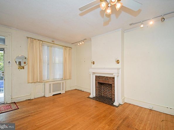 229 E Mount Pleasant Avenue, Philadelphia PA 19119