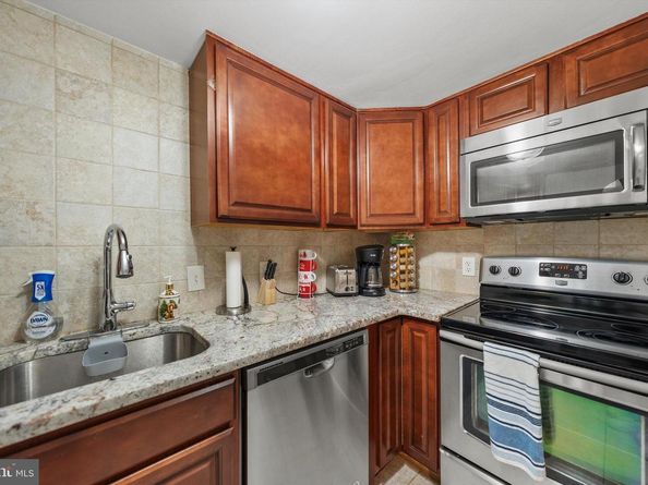 211 F Street NE, Washington DC 20002