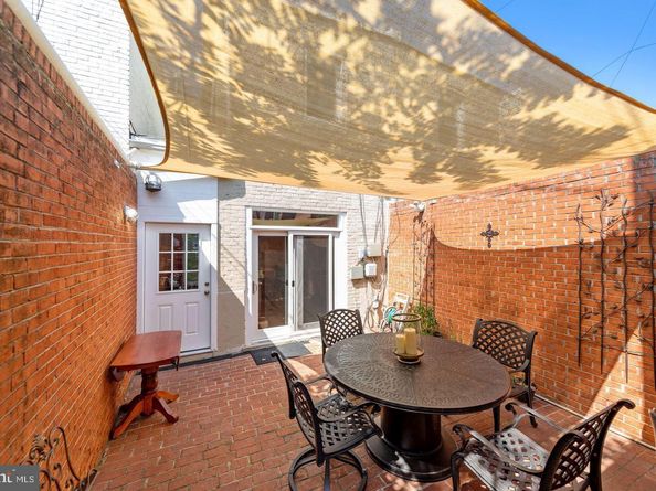 211 F Street NE, Washington DC 20002