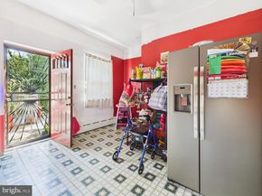 1812 W Erie Avenue, Philadelphia PA 19140