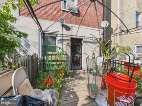 1812 W Erie Avenue, Philadelphia PA 19140