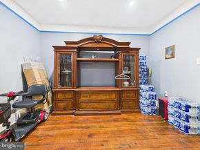 1812 W Erie Avenue, Philadelphia PA 19140