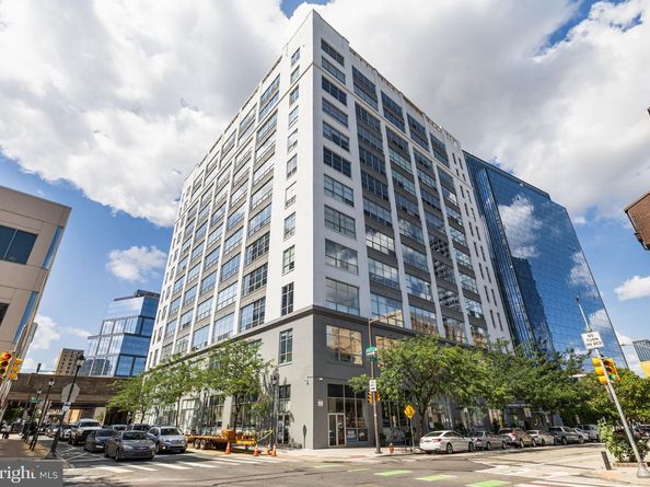 2200 Arch Street 716, Philadelphia PA 19103