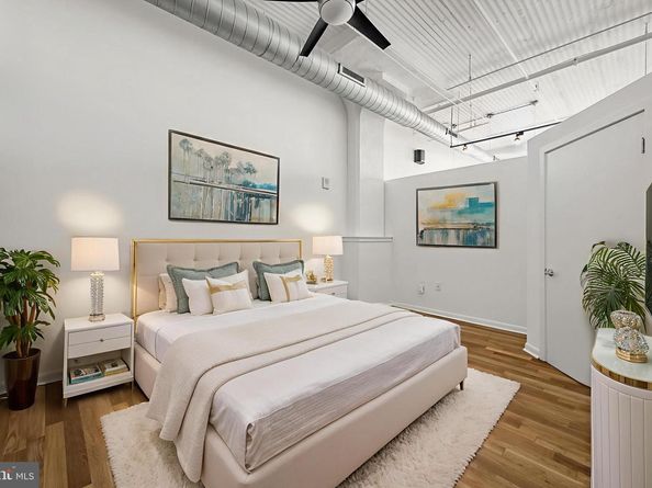 2200 Arch Street 716, Philadelphia PA 19103
