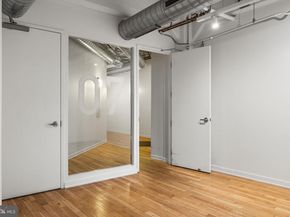 2200 Arch Street 716, Philadelphia PA 19103
