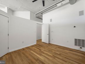 2200 Arch Street 716, Philadelphia PA 19103