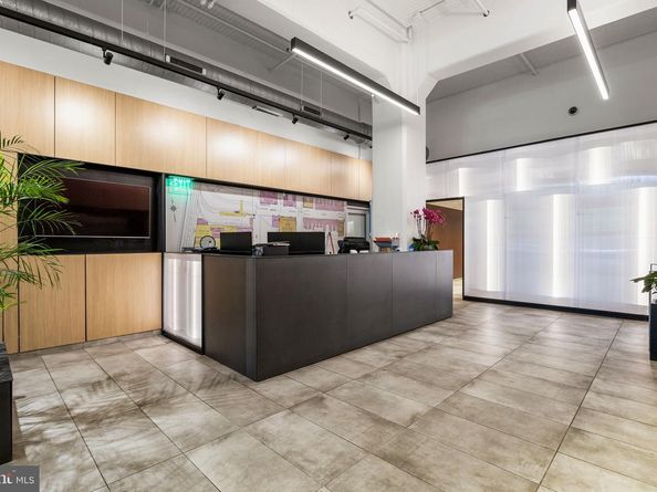 2200 Arch Street 716, Philadelphia PA 19103