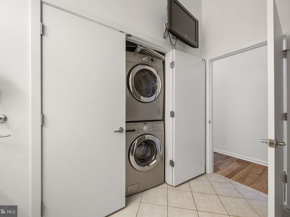 2200 Arch Street 716, Philadelphia PA 19103