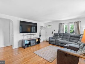 2541 Brookdale Avenue, Abington PA 19001