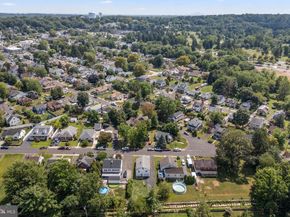 2541 Brookdale Avenue, Abington PA 19001
