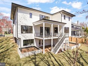 310 Johnson Street SW, Vienna VA 22180