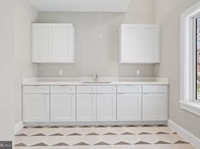 310 Johnson Street SW, Vienna VA 22180