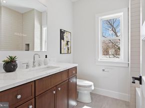 310 Johnson Street SW, Vienna VA 22180