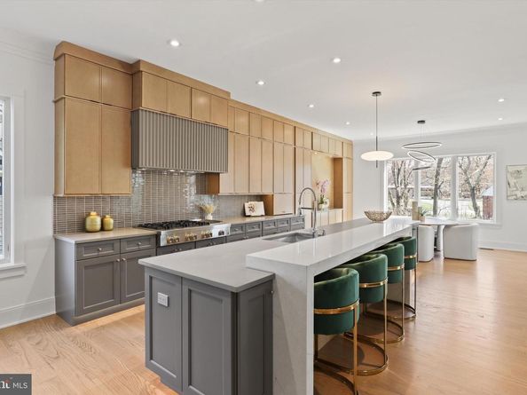 310 Johnson Street SW, Vienna VA 22180