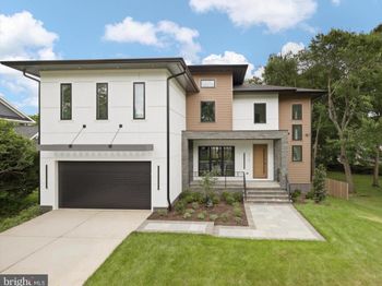 310 Johnson Street SW