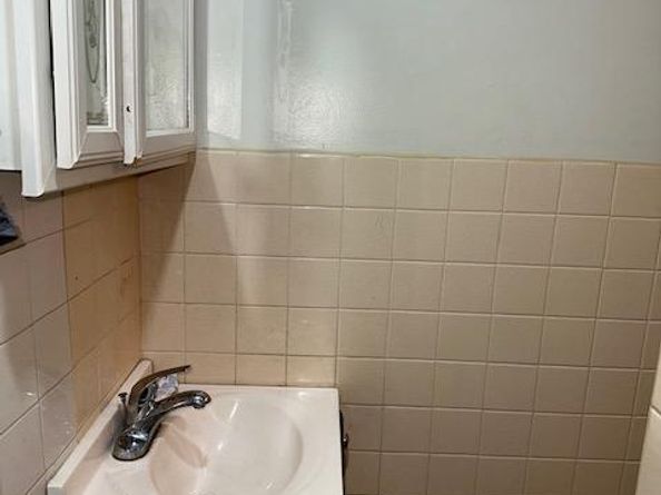 62 Richfield Road, Upper Darby PA 19082
